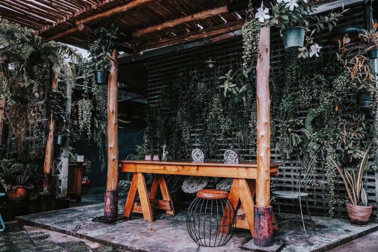 Baannokhook Home&Cafe Surat Thani Dış mekan fotoğraf