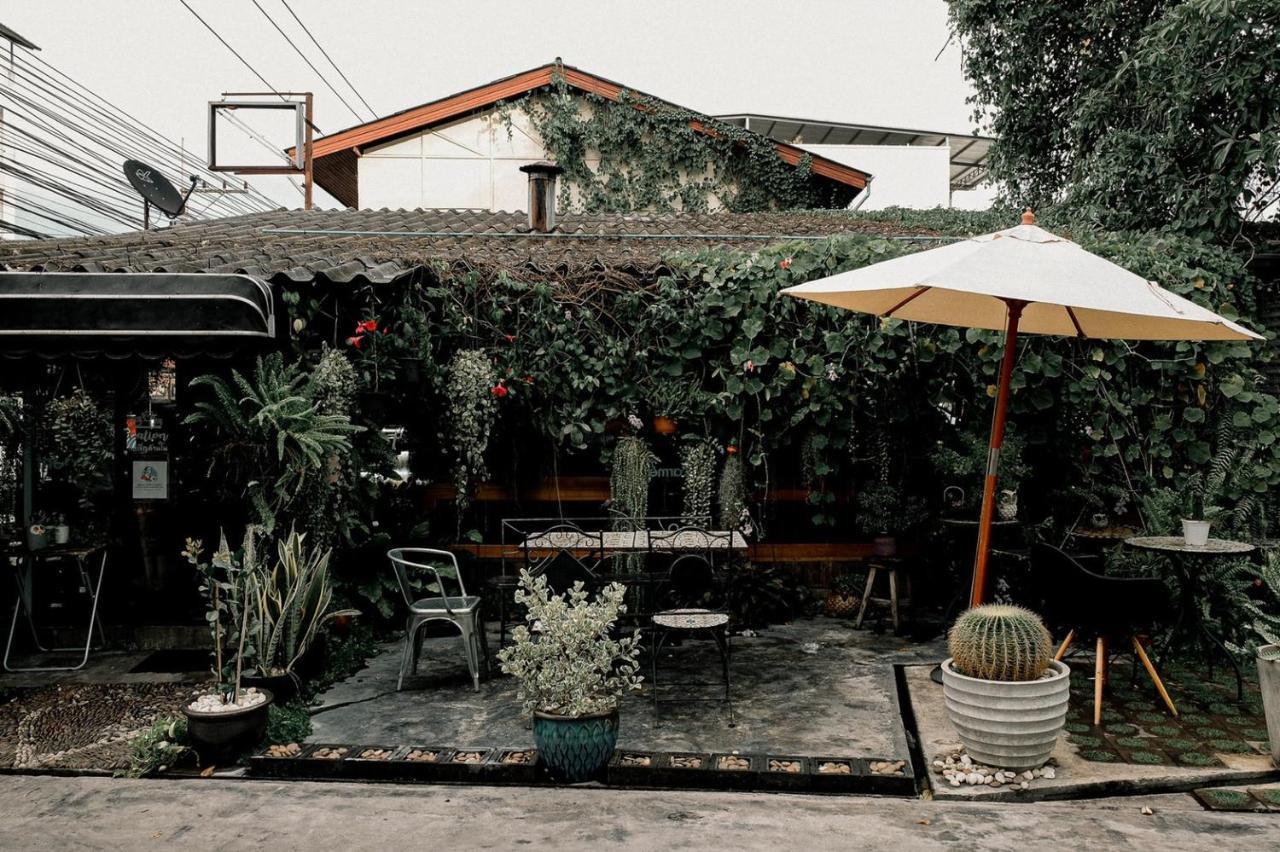 Baannokhook Home&Cafe Surat Thani Dış mekan fotoğraf