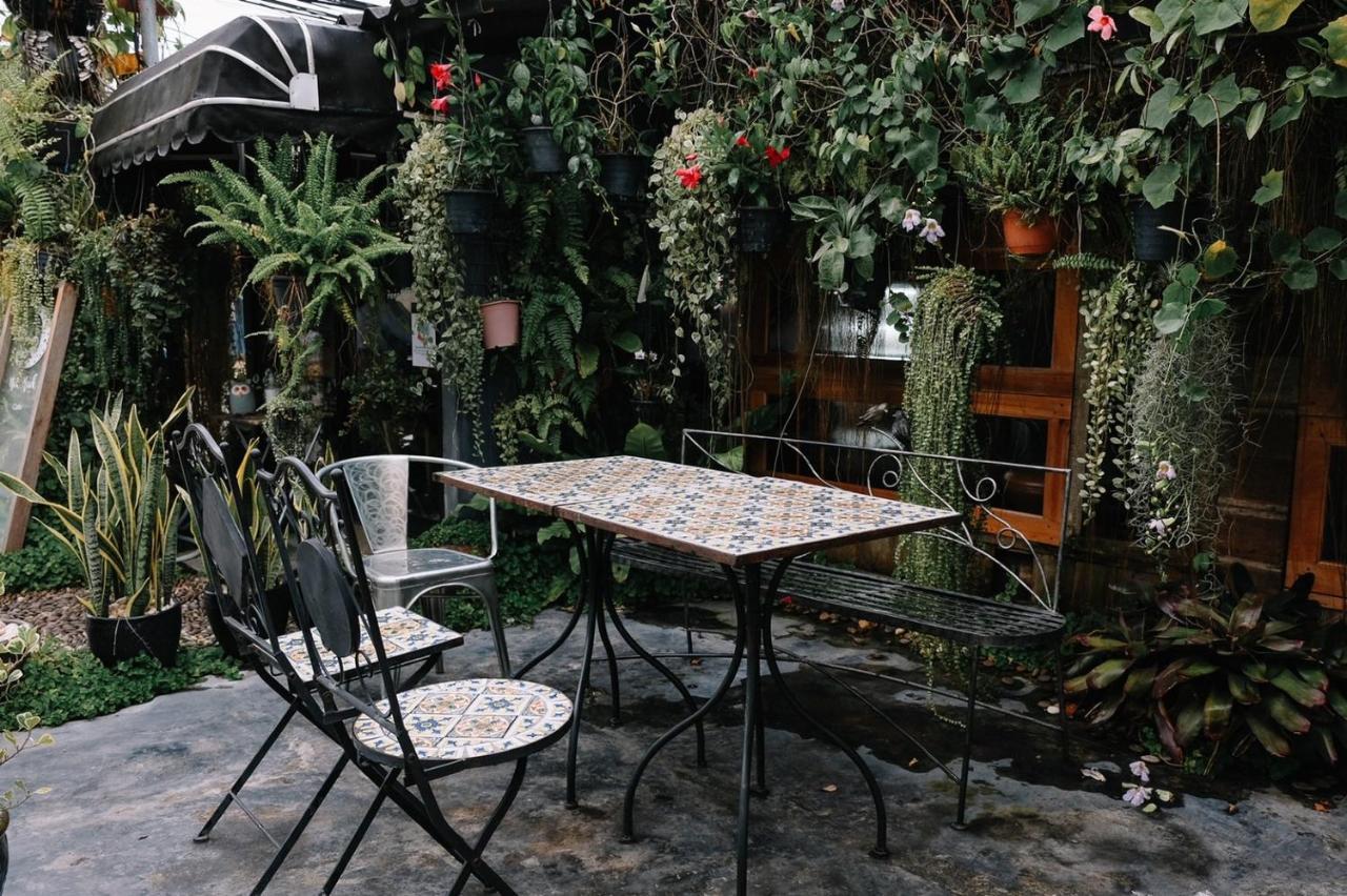 Baannokhook Home&Cafe Surat Thani Dış mekan fotoğraf